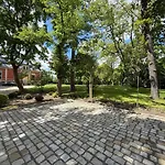 * Stadtvilla * * Aussergewoehnlich * 2 Zimmerwohnung * Zentrumsnah *