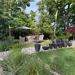 * Stadtvilla * * Aussergewoehnlich * 2 Zimmerwohnung * Zentrumsnah アパート *
